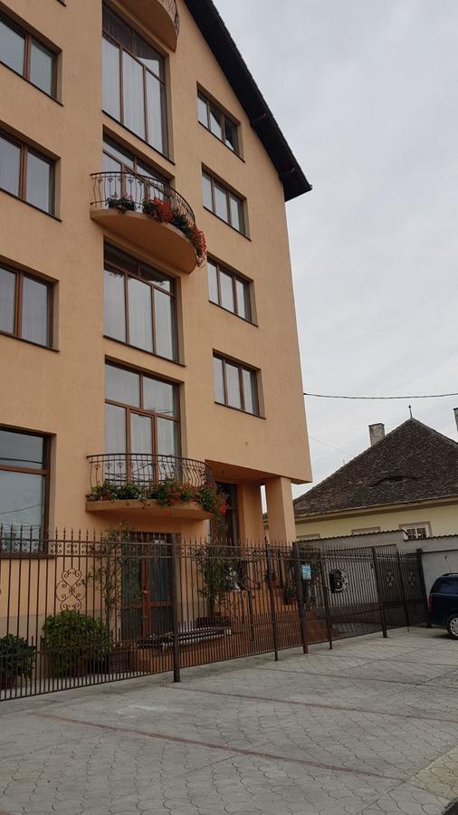 Hotel W&K " Centru Istoric Sibiu Exteriér fotografie
